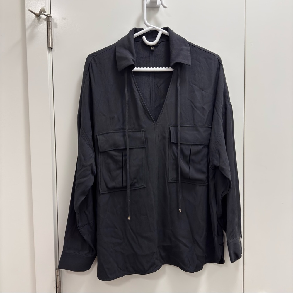 Mossimo dutti Black V-Neck Utility Shirt with Chest Pockets size L